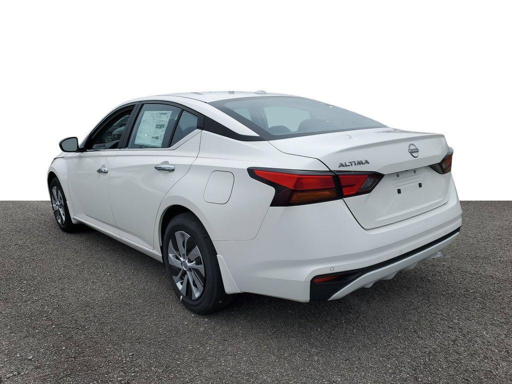 new 2025 Nissan Altima car, priced at $25,879