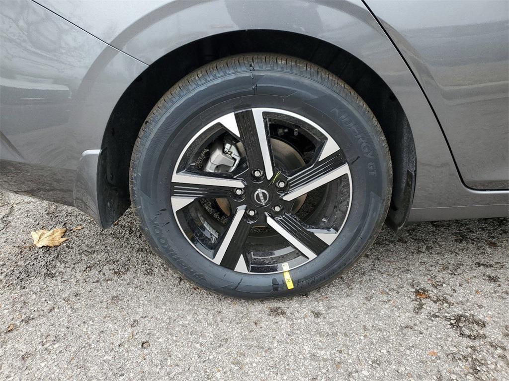 new 2025 Nissan Sentra car, priced at $21,612