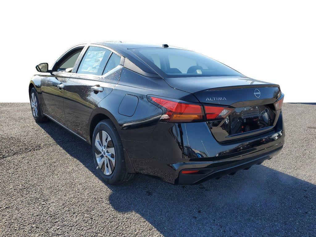 new 2025 Nissan Altima car, priced at $25,879