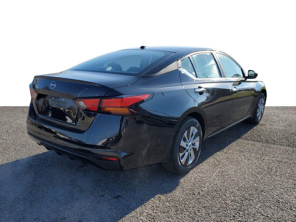 new 2025 Nissan Altima car, priced at $25,879