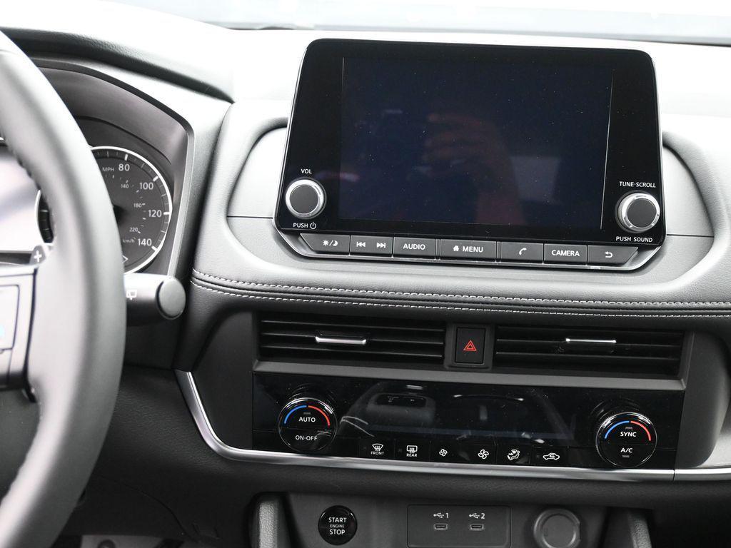 new 2025 Nissan Rogue car, priced at $29,341
