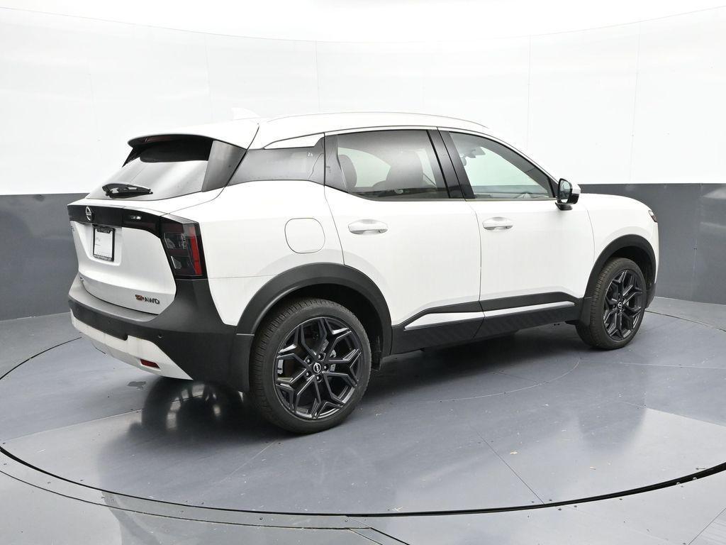new 2025 Nissan Kicks car, priced at $29,540