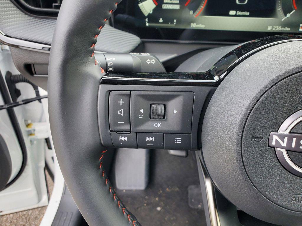 new 2025 Nissan Kicks car, priced at $29,540