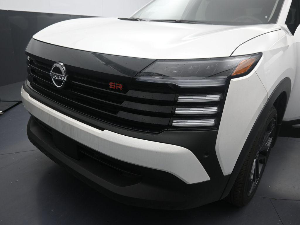 new 2025 Nissan Kicks car, priced at $29,540