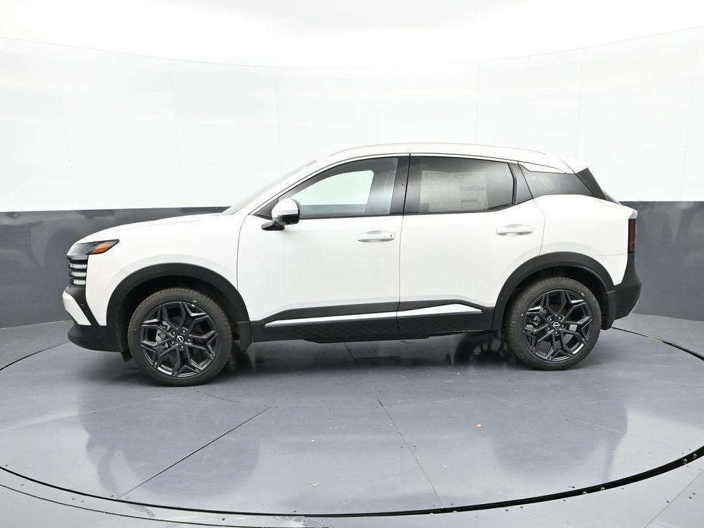 new 2025 Nissan Kicks car, priced at $29,540