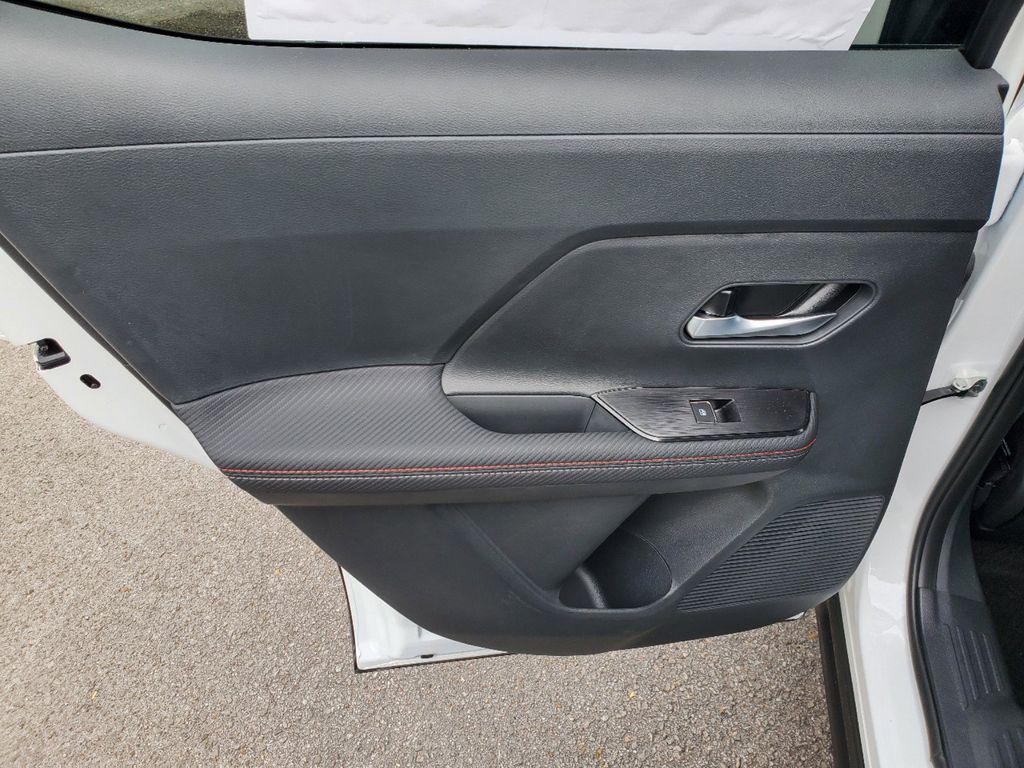 new 2025 Nissan Kicks car, priced at $29,540