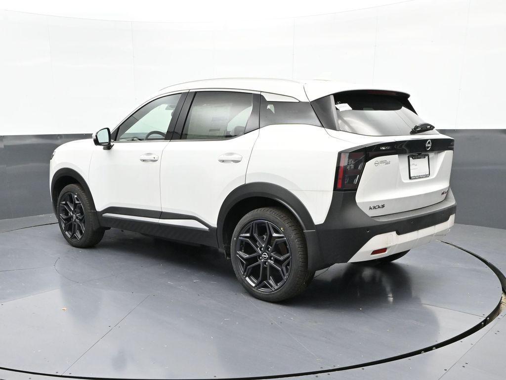 new 2025 Nissan Kicks car, priced at $29,540