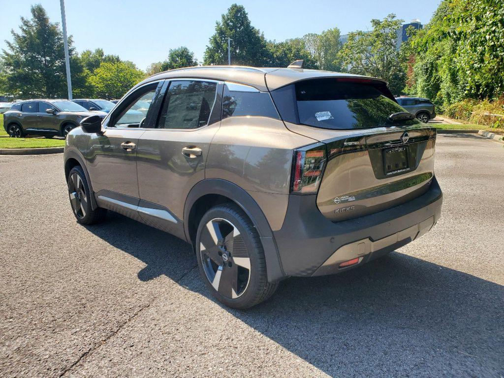 new 2025 Nissan Kicks car, priced at $27,030