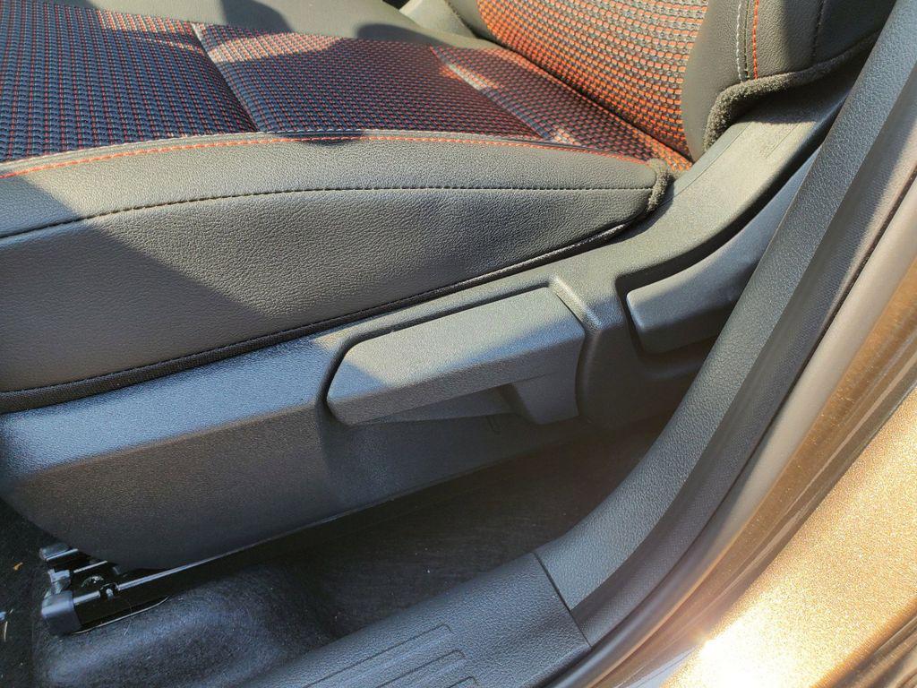 new 2025 Nissan Kicks car, priced at $27,030