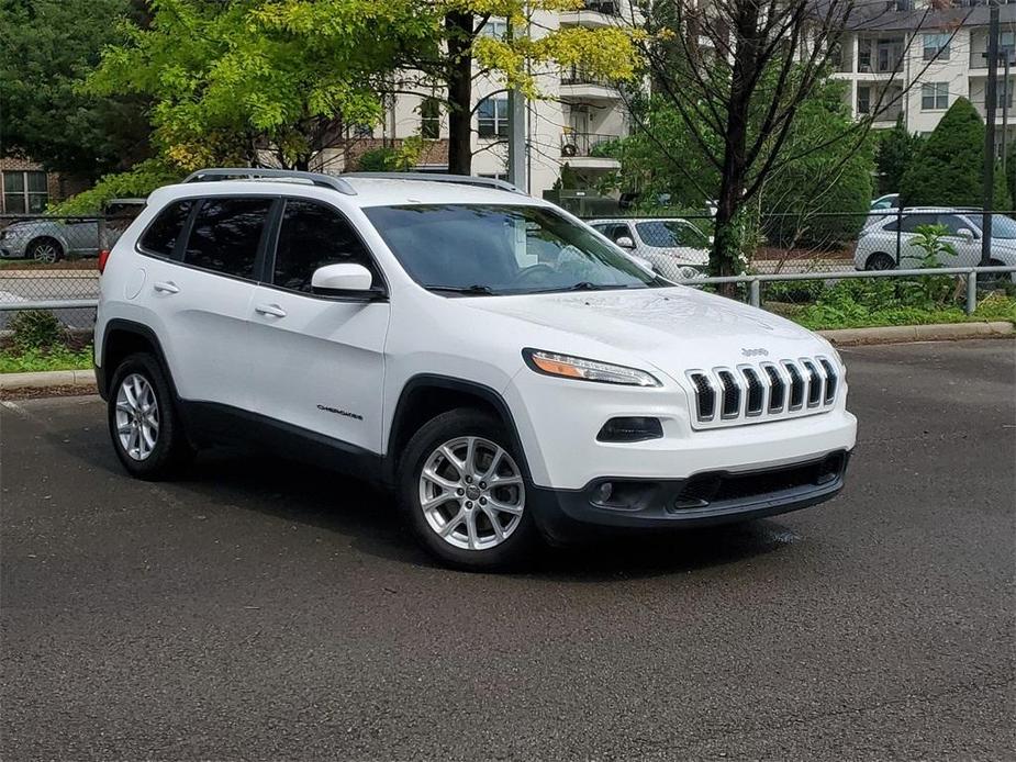 used 2018 Jeep Cherokee car, priced at $15,330