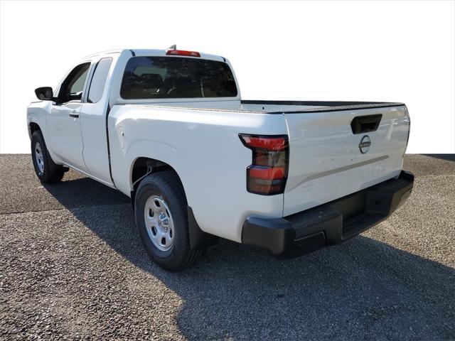 new 2025 Nissan Frontier car, priced at $31,684