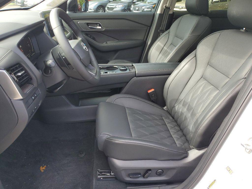 new 2025 Nissan Rogue car, priced at $41,612