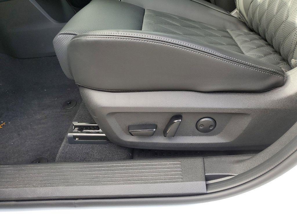 new 2025 Nissan Rogue car, priced at $41,612