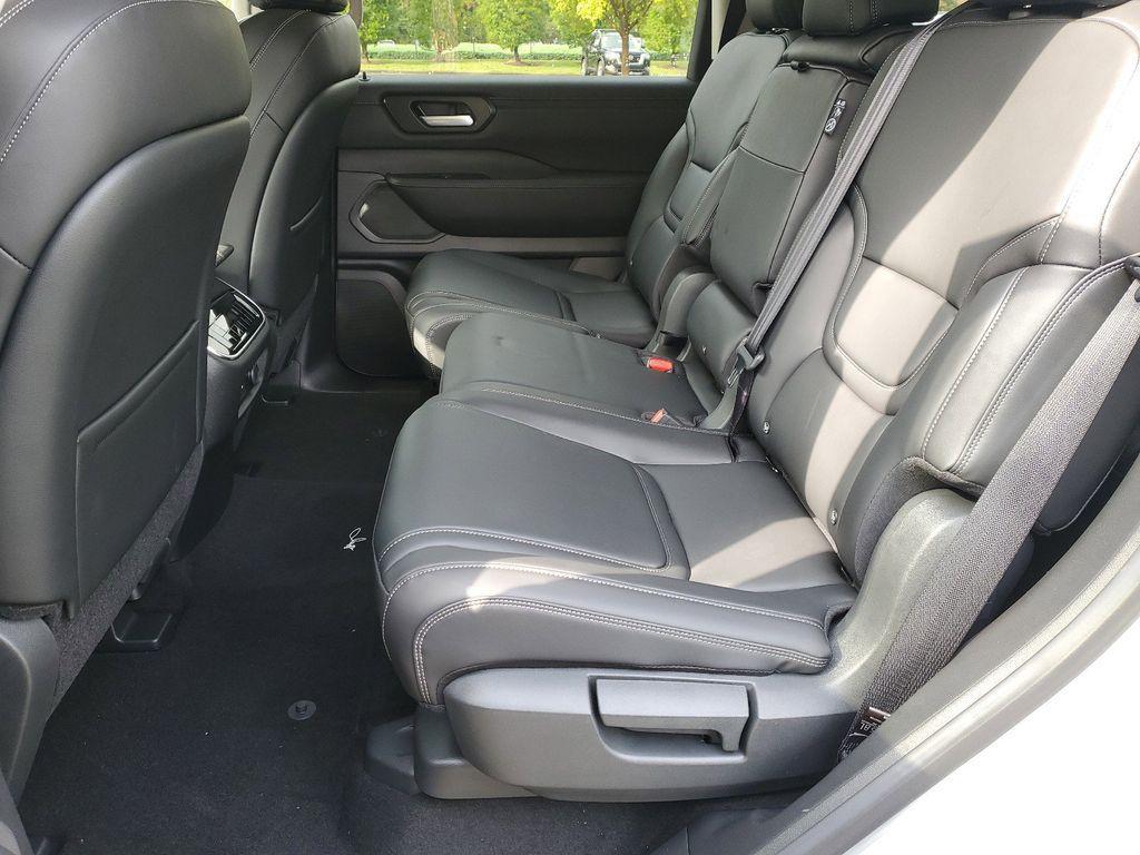 new 2025 Nissan Armada car, priced at $56,565