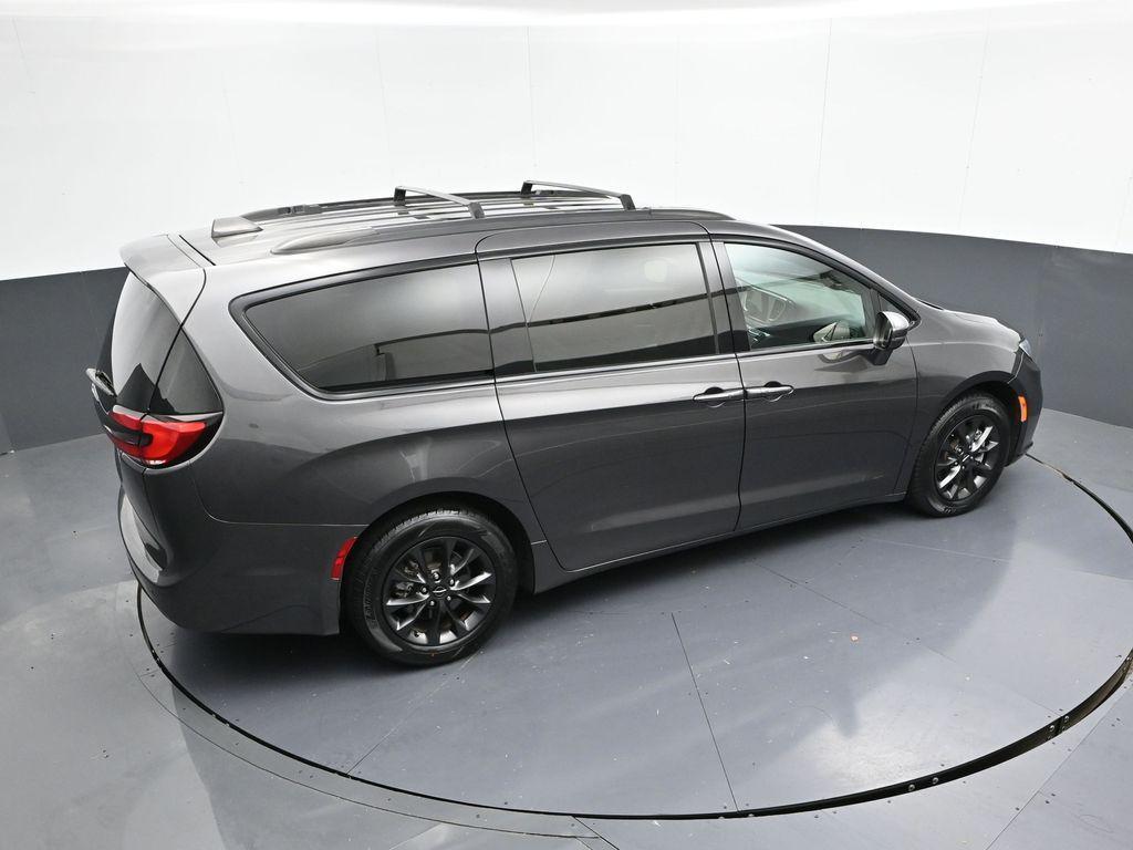 used 2021 Chrysler Pacifica car, priced at $24,429