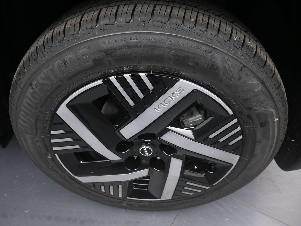 new 2025 Nissan Kicks car, priced at $22,865