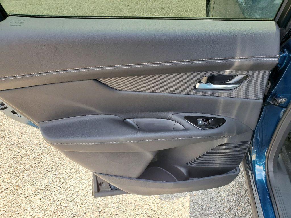 new 2025 Nissan Murano car, priced at $40,924