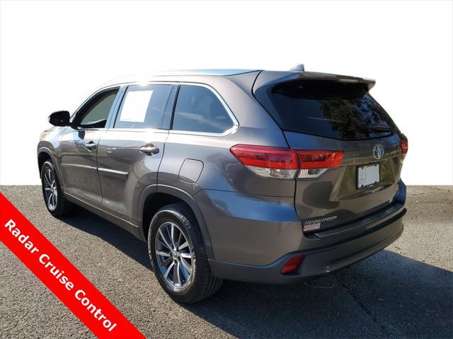 used 2019 Toyota Highlander car, priced at $25,488