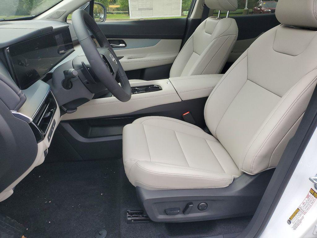 new 2025 Nissan Murano car, priced at $40,822