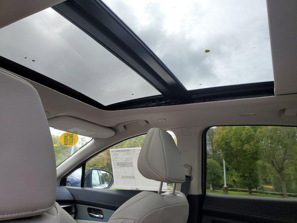 new 2025 Nissan Murano car, priced at $40,822