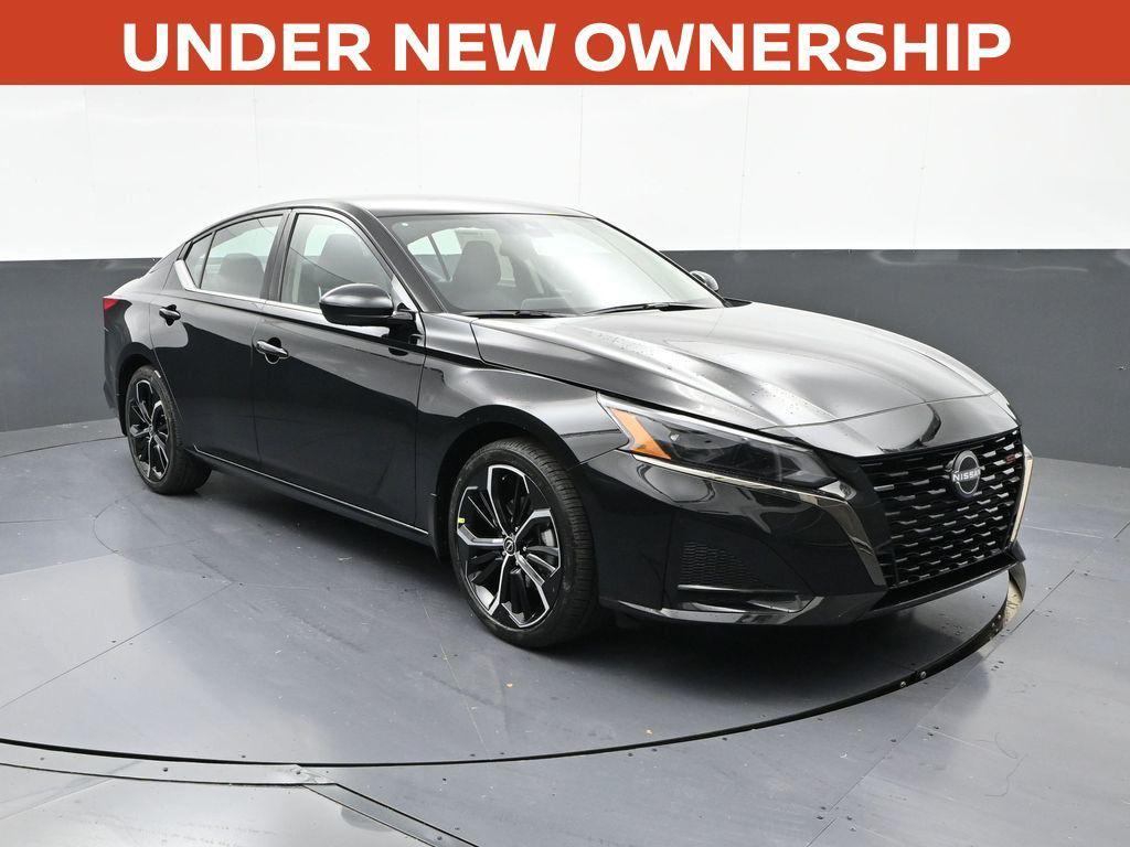 new 2025 Nissan Altima car, priced at $28,089