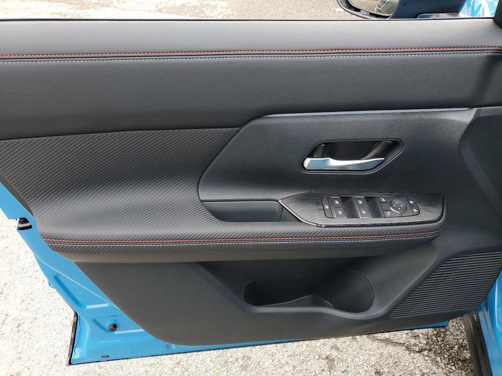 new 2025 Nissan Kicks car, priced at $25,706