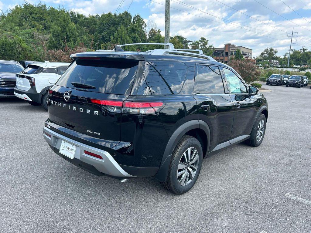 new 2025 Nissan Pathfinder car, priced at $36,599