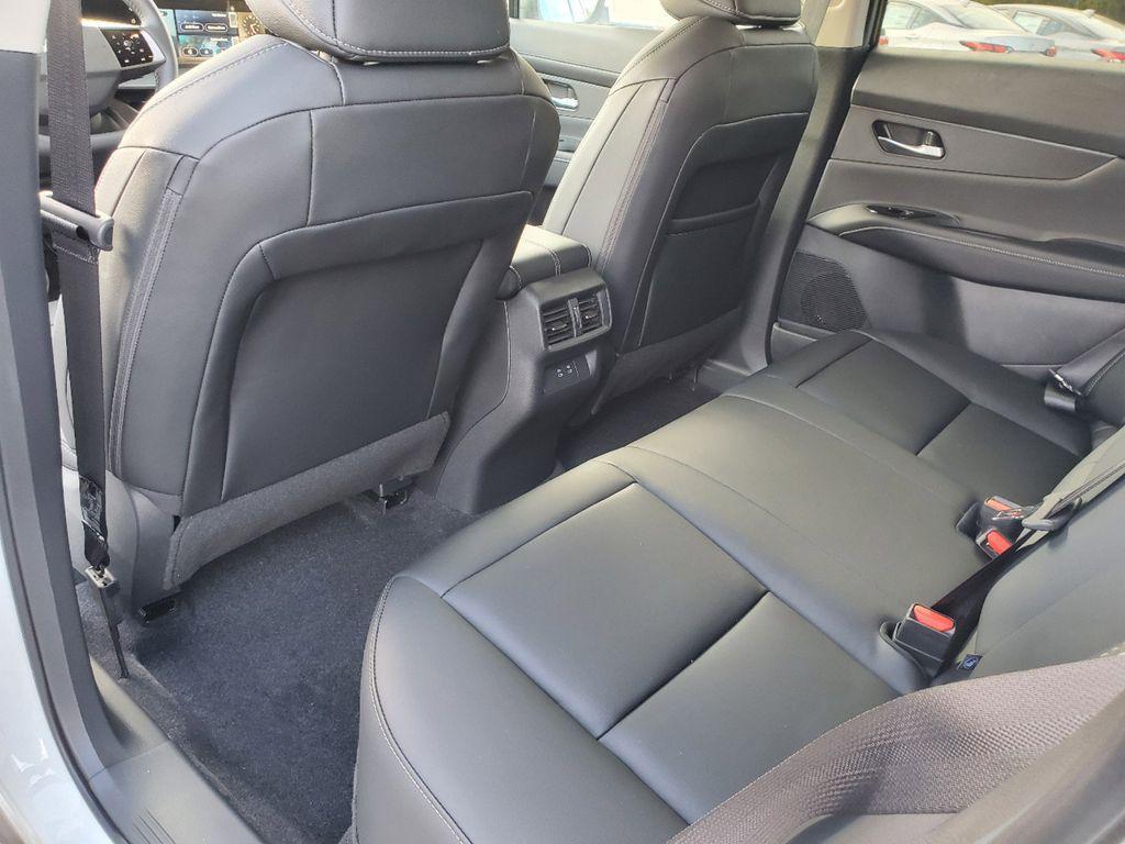 new 2025 Nissan Murano car, priced at $35,421