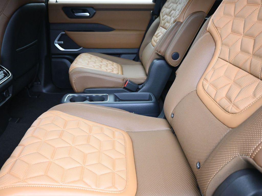 new 2025 Nissan Armada car, priced at $78,595