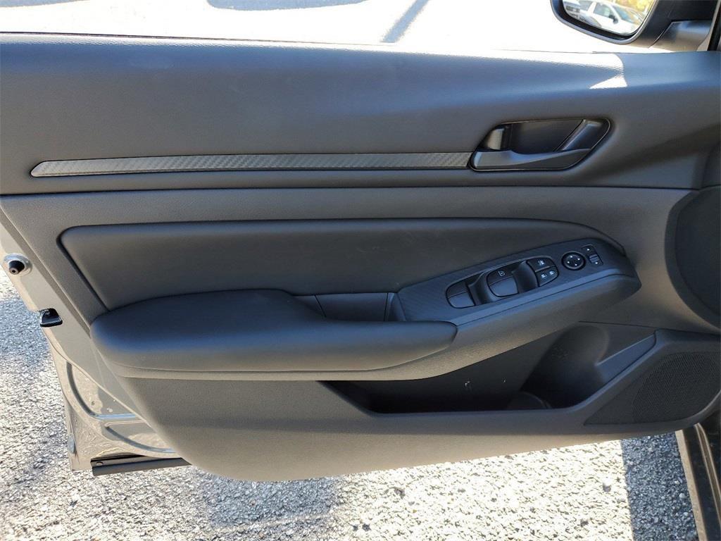 new 2025 Nissan Altima car, priced at $25,879