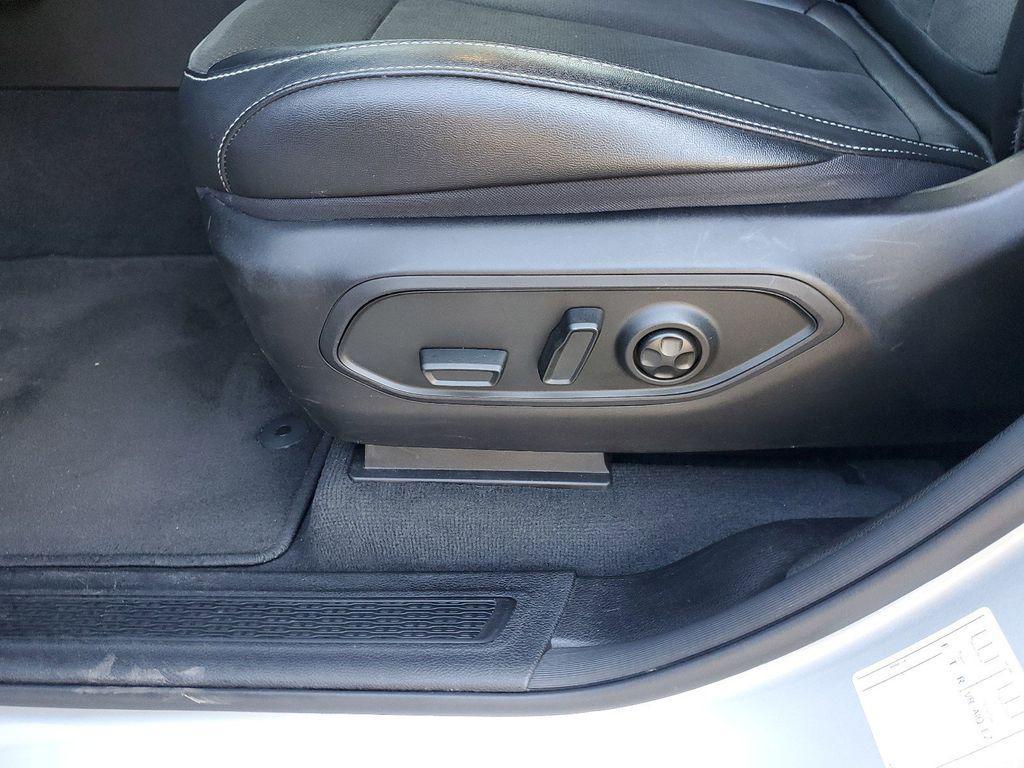 used 2023 Jeep Grand Cherokee L car, priced at $31,187