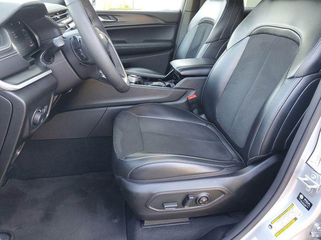 used 2023 Jeep Grand Cherokee L car, priced at $31,187