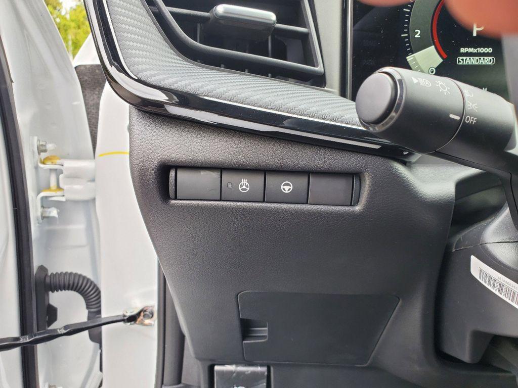 new 2025 Nissan Kicks car, priced at $28,988