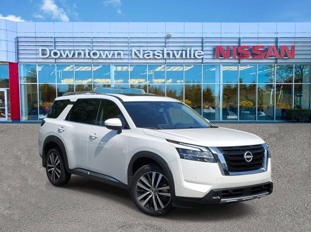 new 2024 Nissan Pathfinder car, priced at $48,661