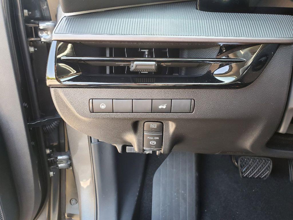 new 2025 Nissan Murano car, priced at $33,824