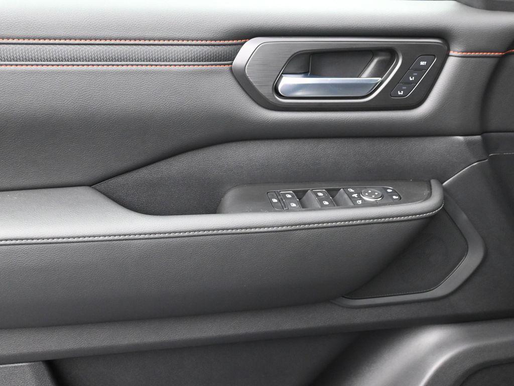 new 2025 Nissan Armada car, priced at $73,212