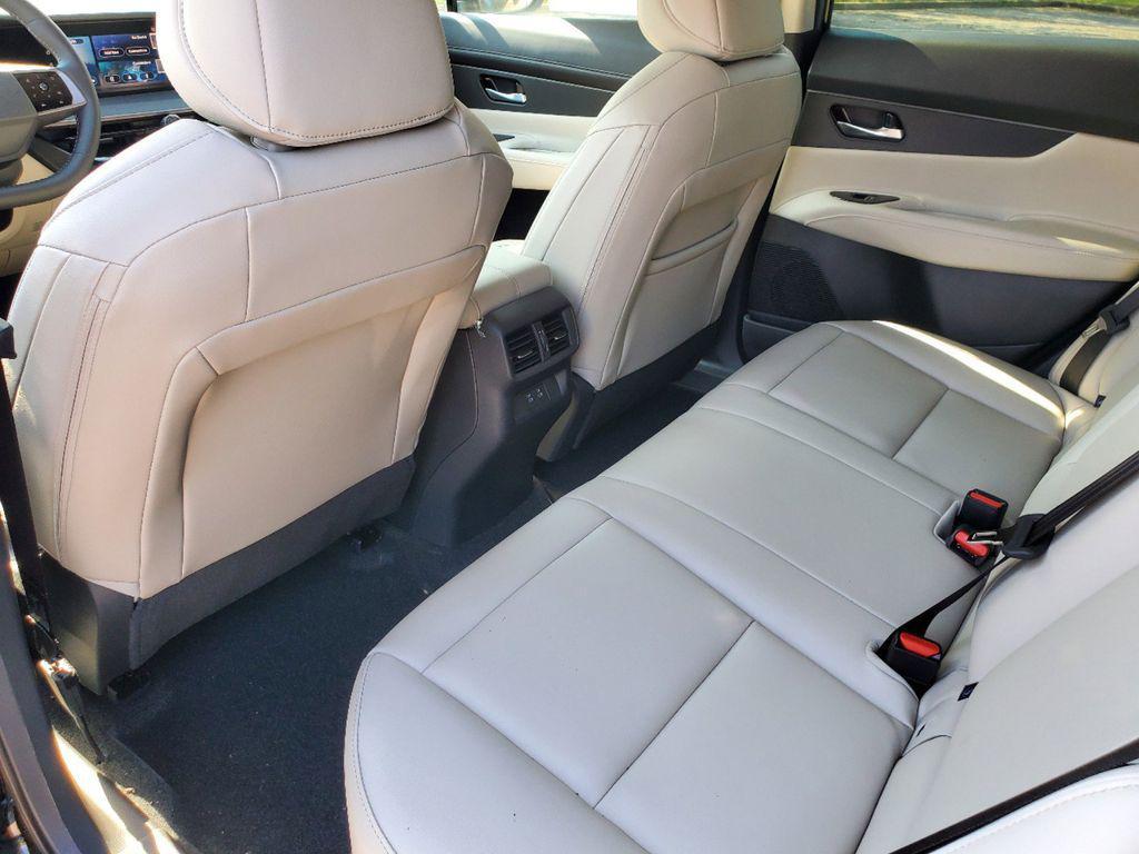 new 2025 Nissan Murano car, priced at $33,824