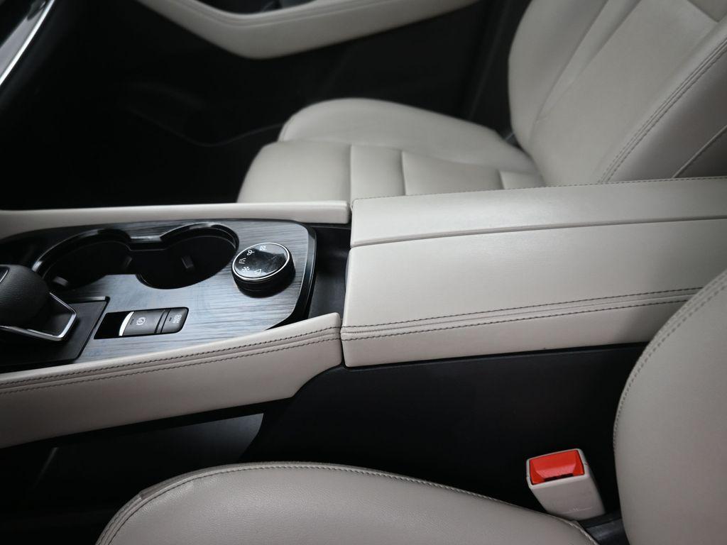 used 2022 Nissan Rogue car, priced at $26,807