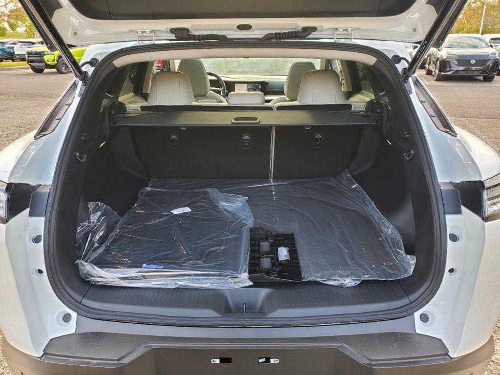 new 2025 Nissan Murano car, priced at $40,822