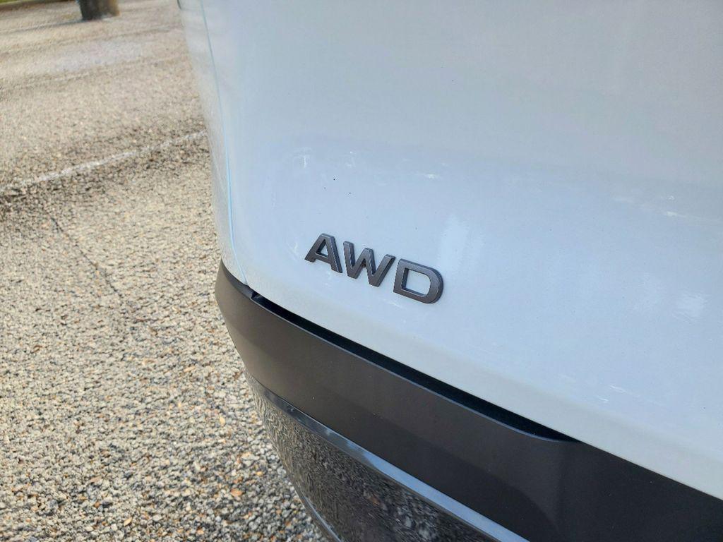 new 2025 Nissan Murano car, priced at $40,822