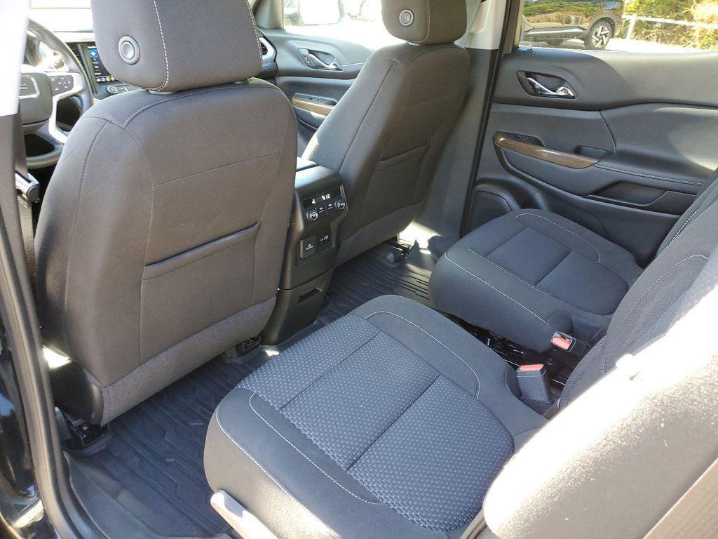 used 2023 GMC Acadia car, priced at $30,564