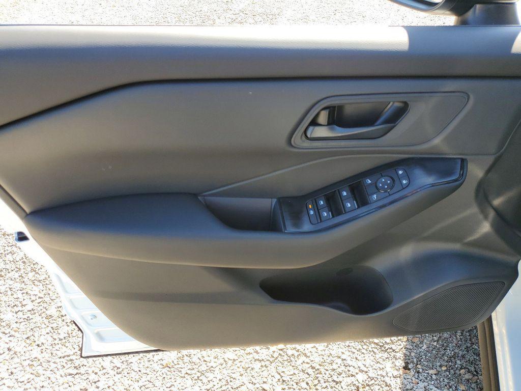 new 2025 Nissan Rogue car, priced at $28,653
