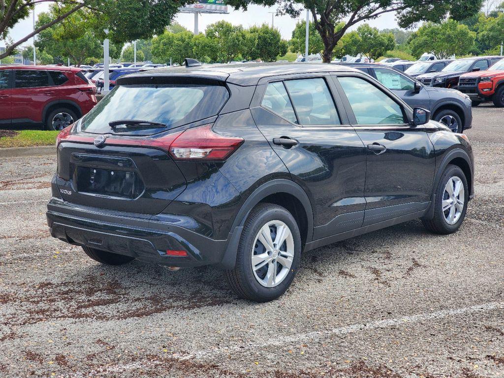 new 2025 Nissan Kicks car, priced at $21,871