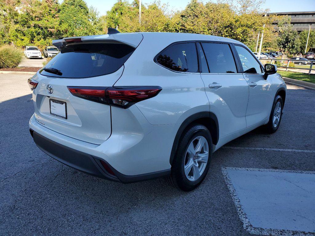 used 2023 Toyota Highlander car, priced at $31,327