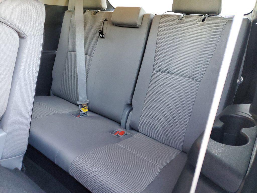 used 2023 Toyota Highlander car, priced at $31,327