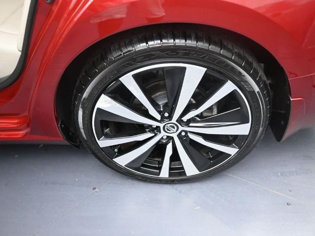 used 2019 Nissan Altima car, priced at $17,886