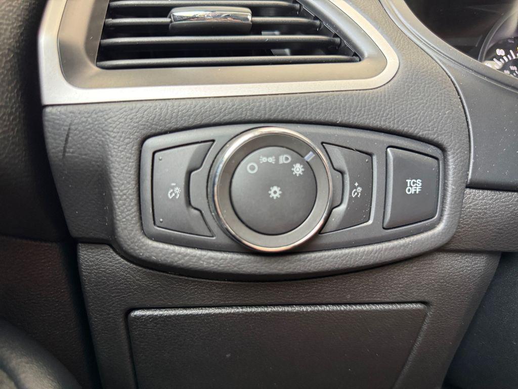used 2022 Ford Edge car, priced at $20,873