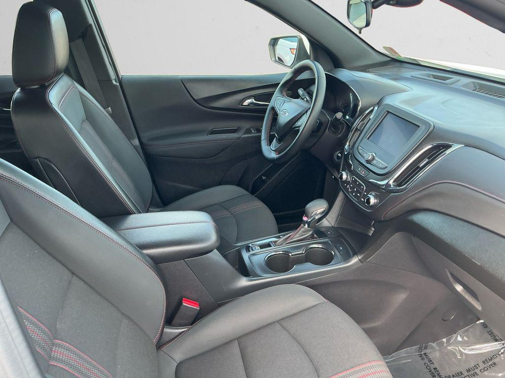 used 2024 Chevrolet Equinox car, priced at $29,893