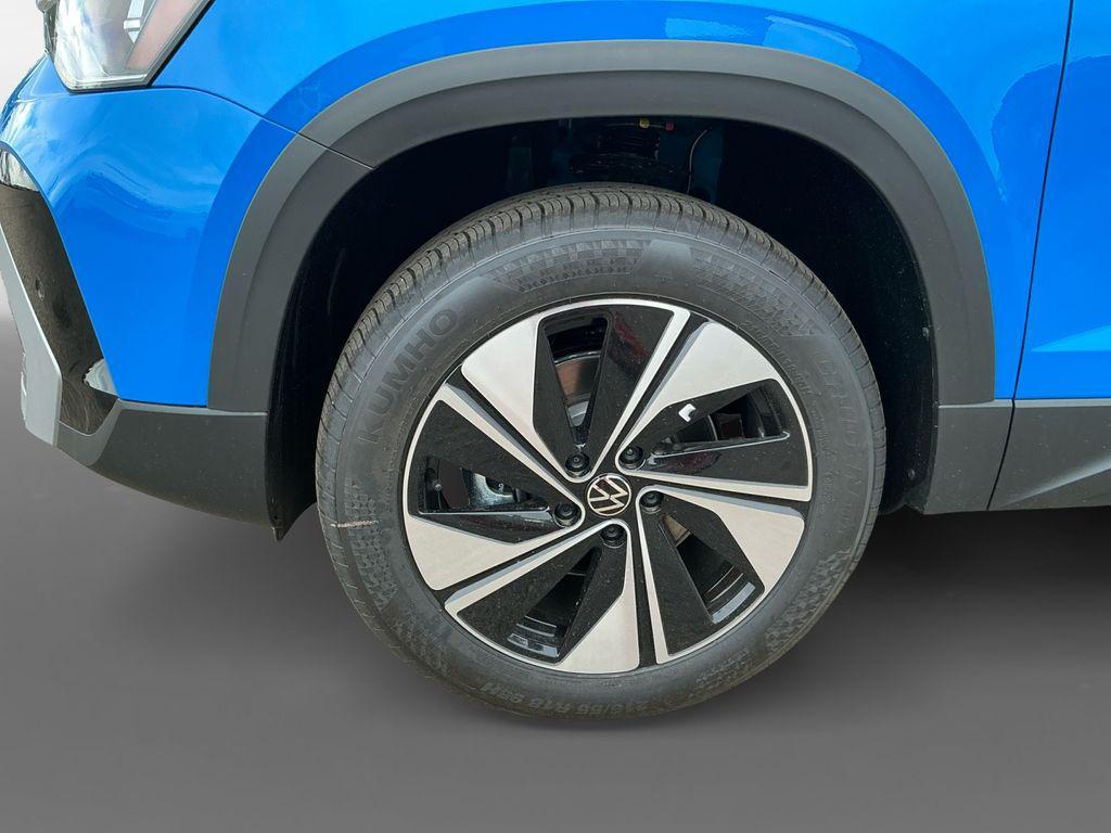 new 2025 Volkswagen Taos car, priced at $33,231