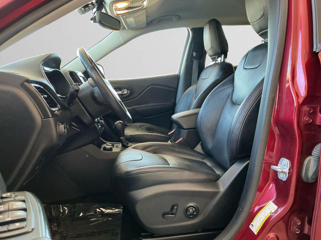 used 2019 Jeep Cherokee car, priced at $20,493